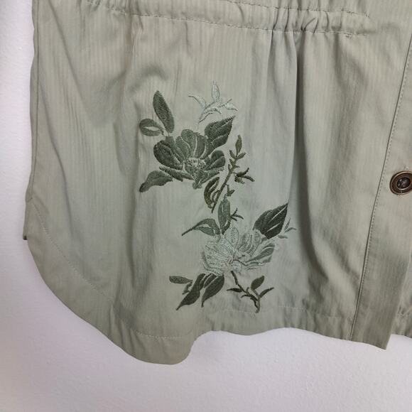 Zenergy by Chicos Embroidered Hooded Jacket Womens Chico’s Size 2 Sage Green - Picture 4 of 9